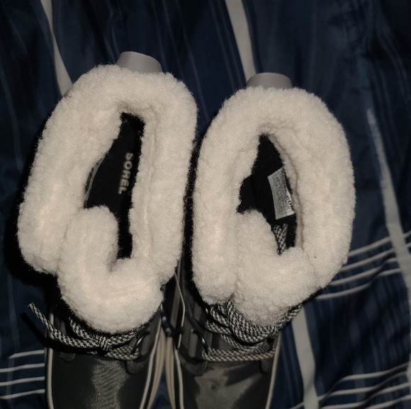 Sorel Boots - Picture 8 of 14